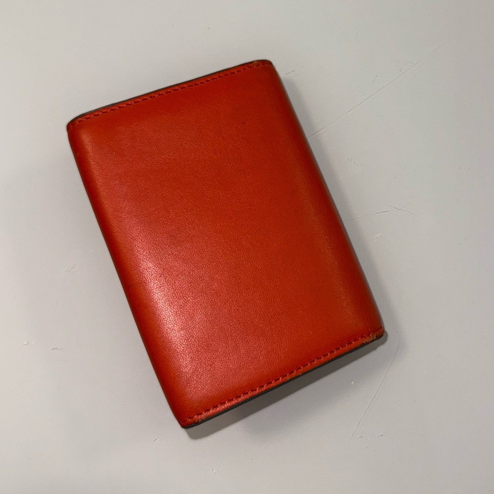 Chloe Key & Card Holder - Picture 4 of 16